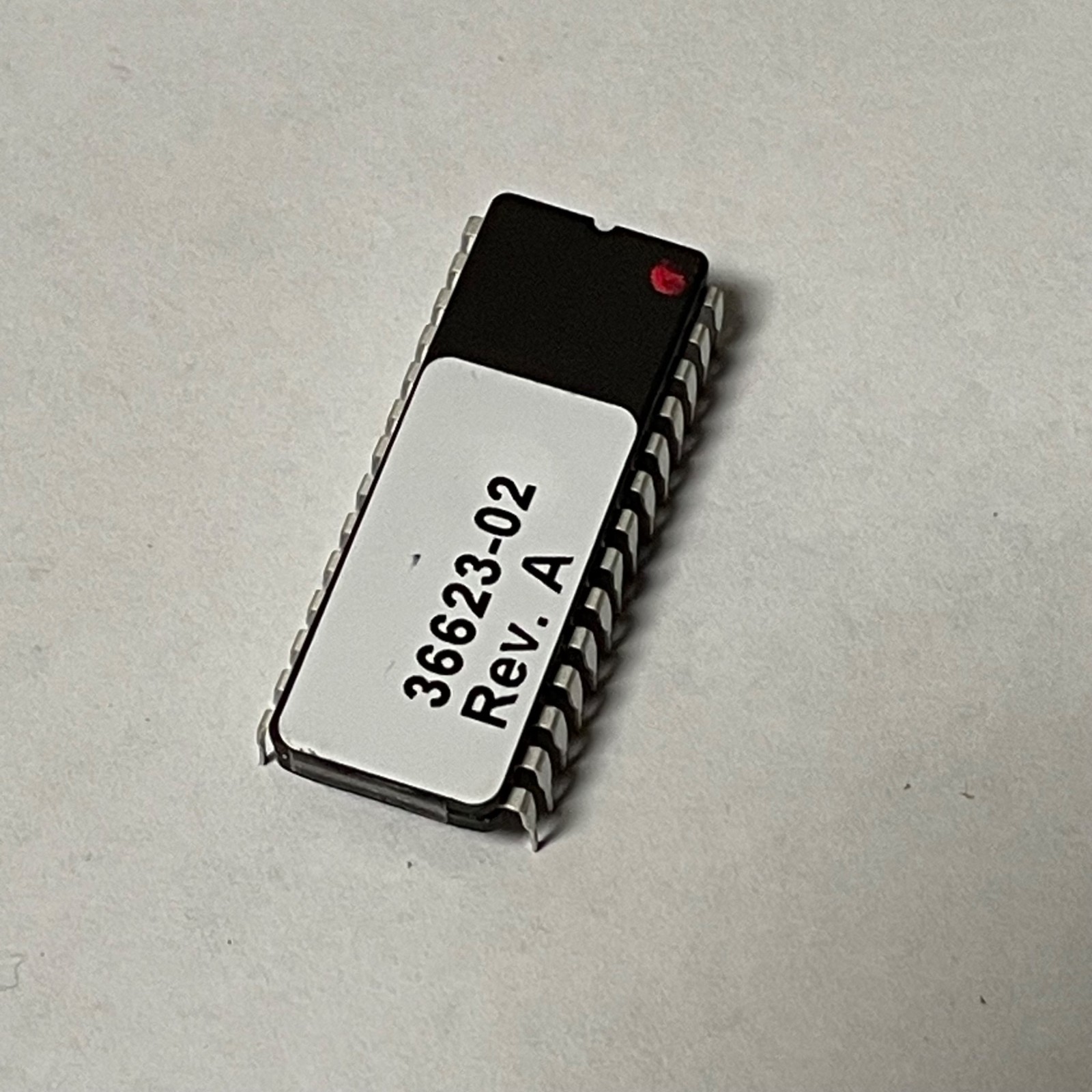 Lot of 78 ST Microelectronics M27C256B 12F1 50mA 12.75V EPROM 256kb 36623-02
