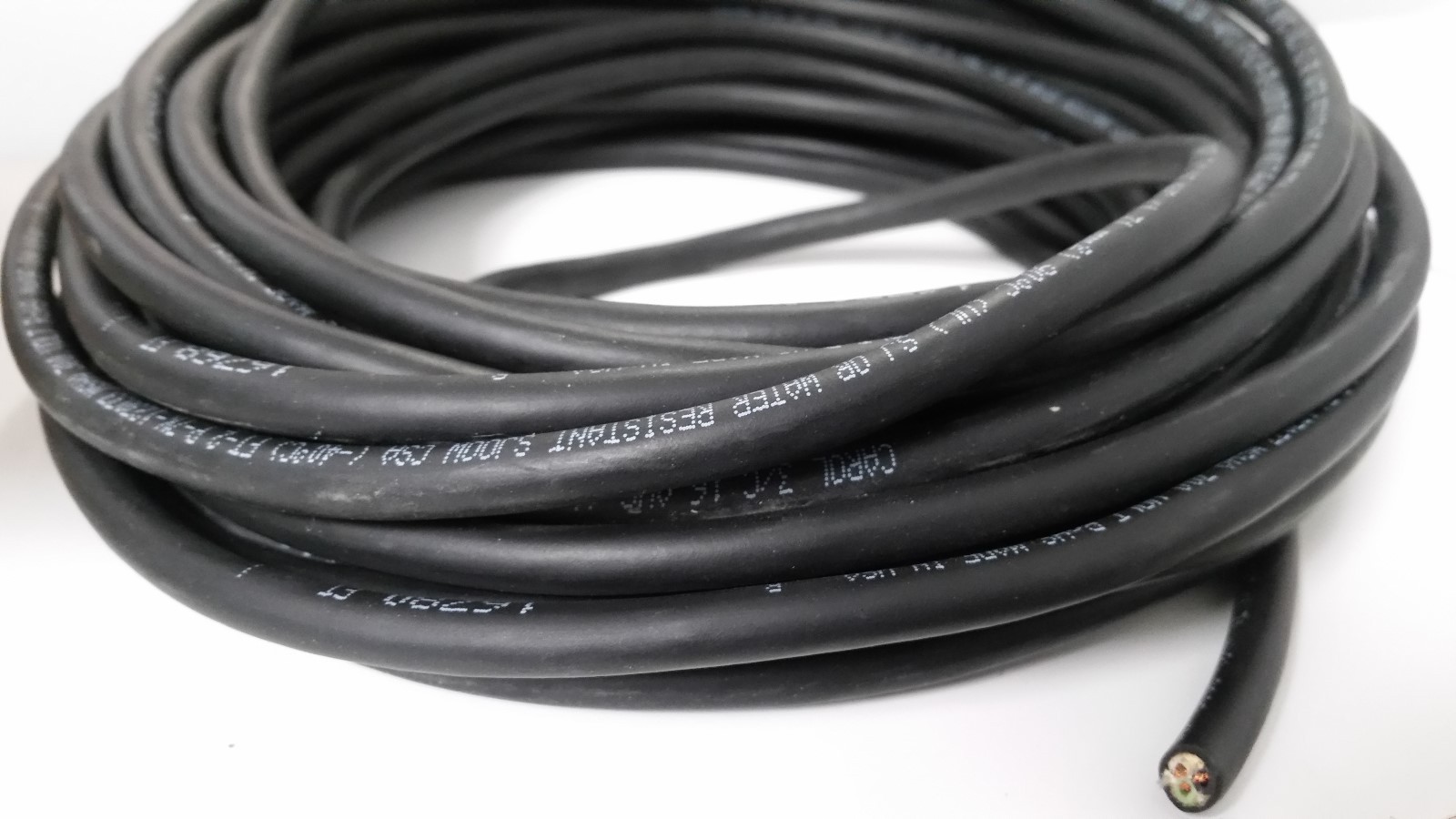 16/3 SJOOW SJ Indoor/Outdoor Portable Cord 300V 10′ Black NEW USA PORTABLE POWER