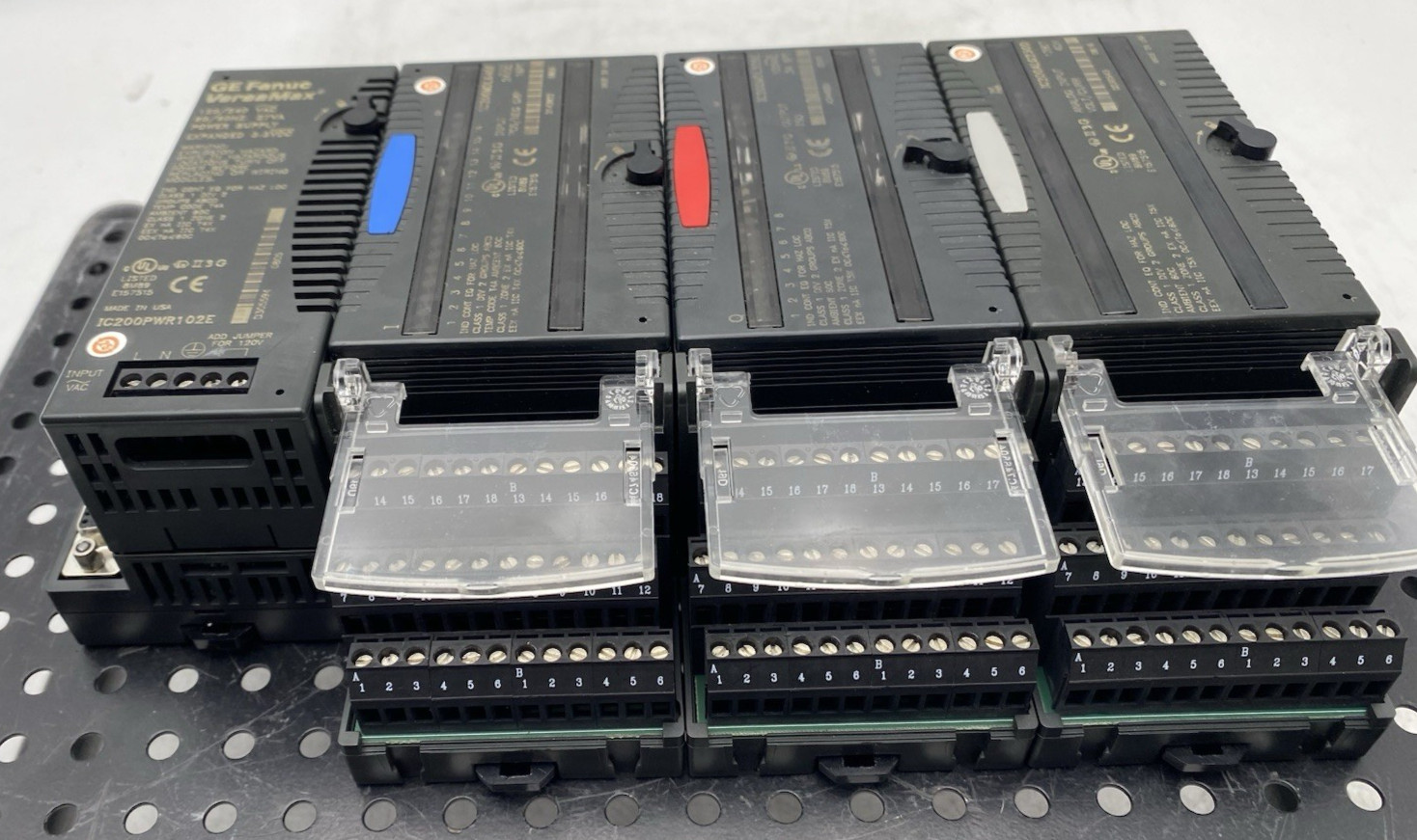 SET OF GE FANUC VERSAMAX PLC Power Supply, Analog,output, Input, I/O Modul