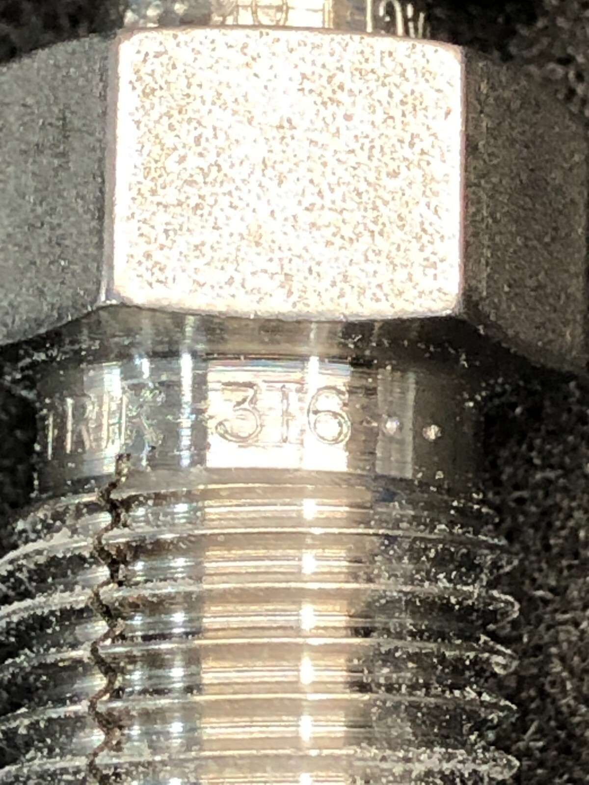 4 Swagelok SS-44M-A-400 316 SST Hi Pressure Fitt 1/4″ in x 9/16-18″, 174999