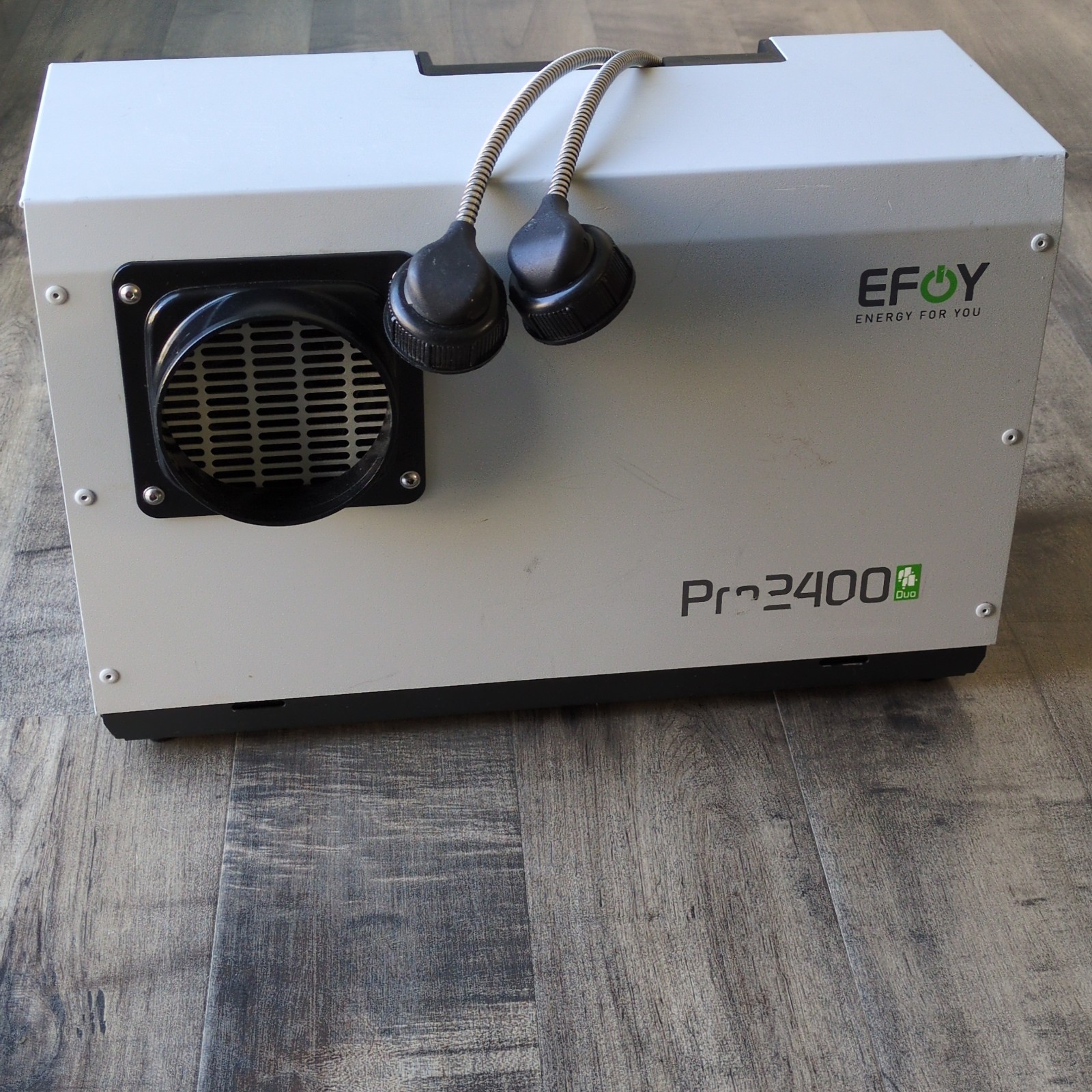 EFOY Pro 2400 Duo Fuel Cell Generator 12V/24V DC Portable Power Unit Untested