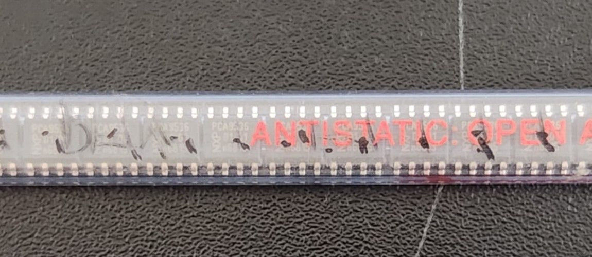 (1 PC) PCA9536D IC IC XPNDR 400KHZ I2C SMBUS 8SOIC