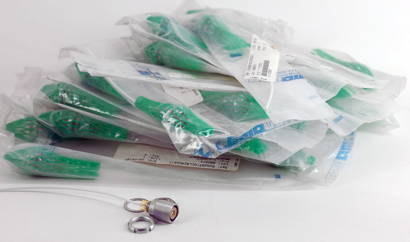 1) New Genuine LEMO ECG.2B.810.CLN2 Panel Mount Connector 10 LV+ 1 CoAx Contacts