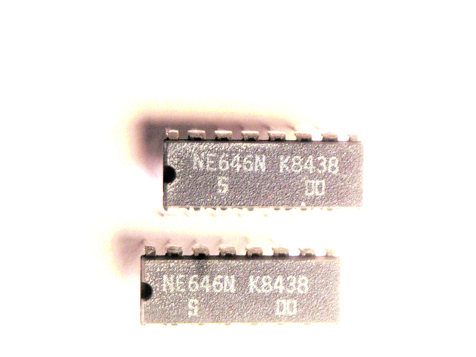 NE646N “Original” Signetics 16P DIP IC 2 pcs